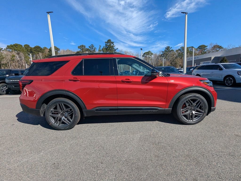 New 2026 Ford Explorer ST-Line w/ ST-Line Street Pack video 3