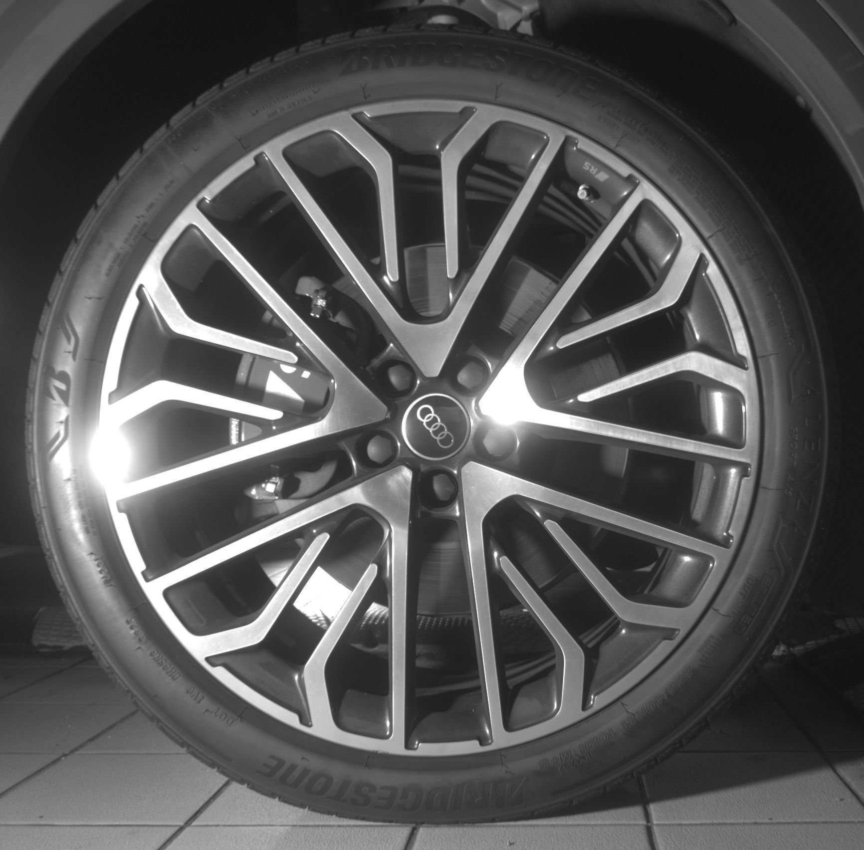 Certified 2025 Audi SQ5 Premium Plus AWD/4WD image 28