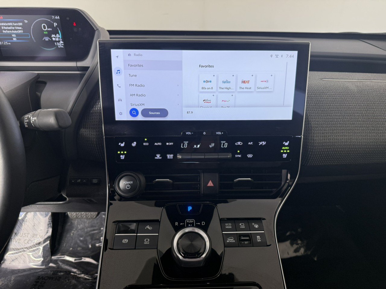 Used 2025 Toyota bZ4X AWD image 20