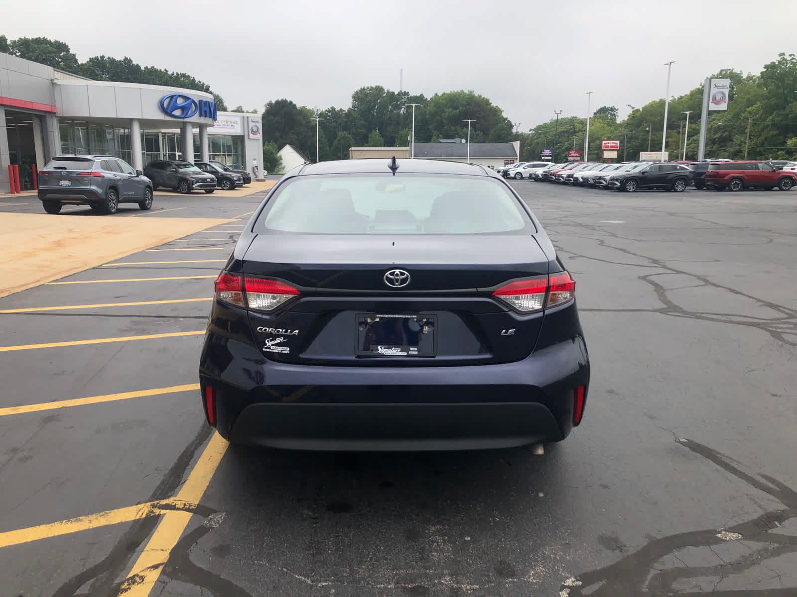 Certified 2025 Toyota Corolla LE FWD image 5