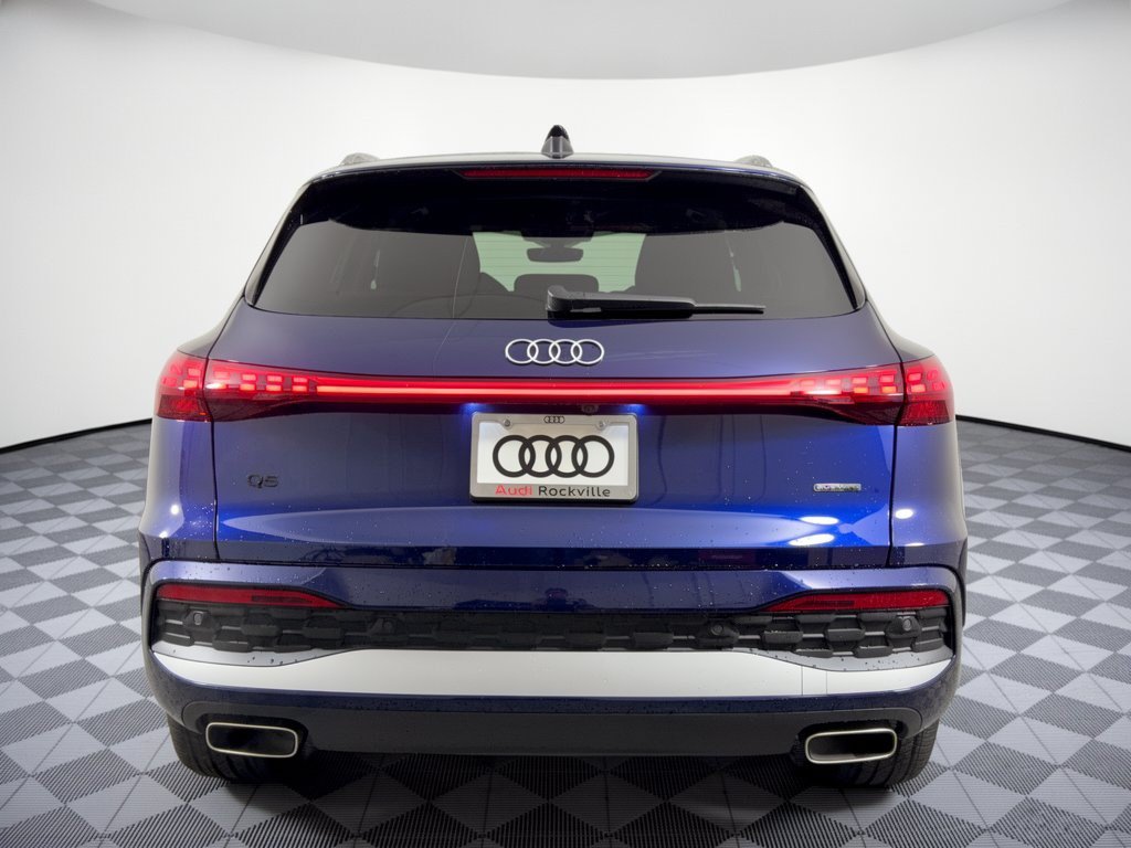 Certified 2025 Audi Q5 Premium AWD/4WD image 11