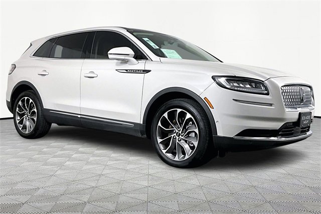Used 2021 Lincoln Nautilus Reserve w/ Equipment Group 201A image 3