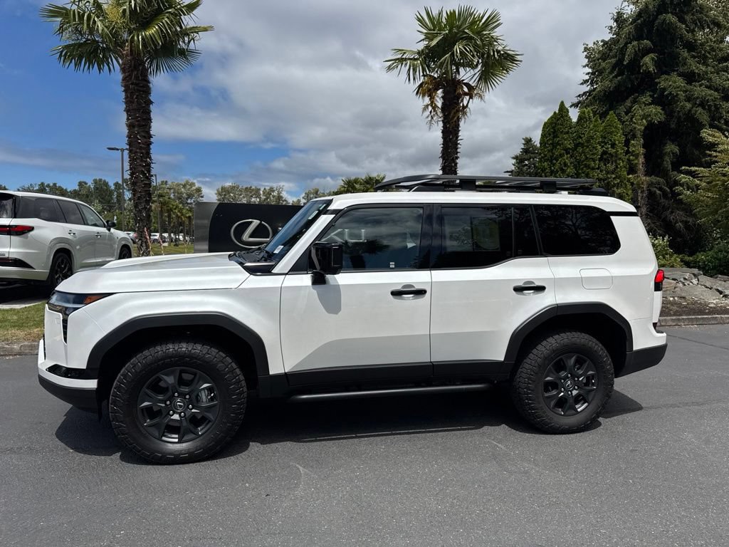 Certified 2024 Lexus GX 550 AWD/4WD image 2