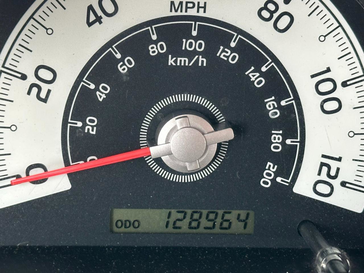 Used 2013 Toyota FJ Cruiser 2WD w/ Upgrade Pkg image 40