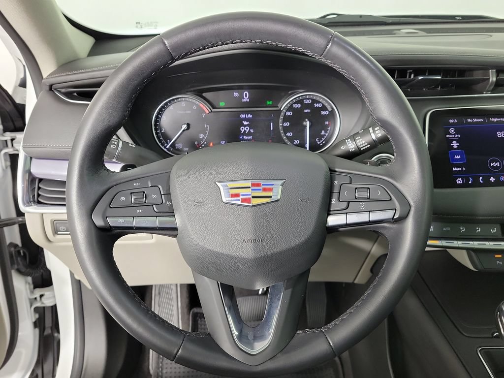 Used 2023 Cadillac XT4 Luxury w/ Driver Awareness Package FWD image 21