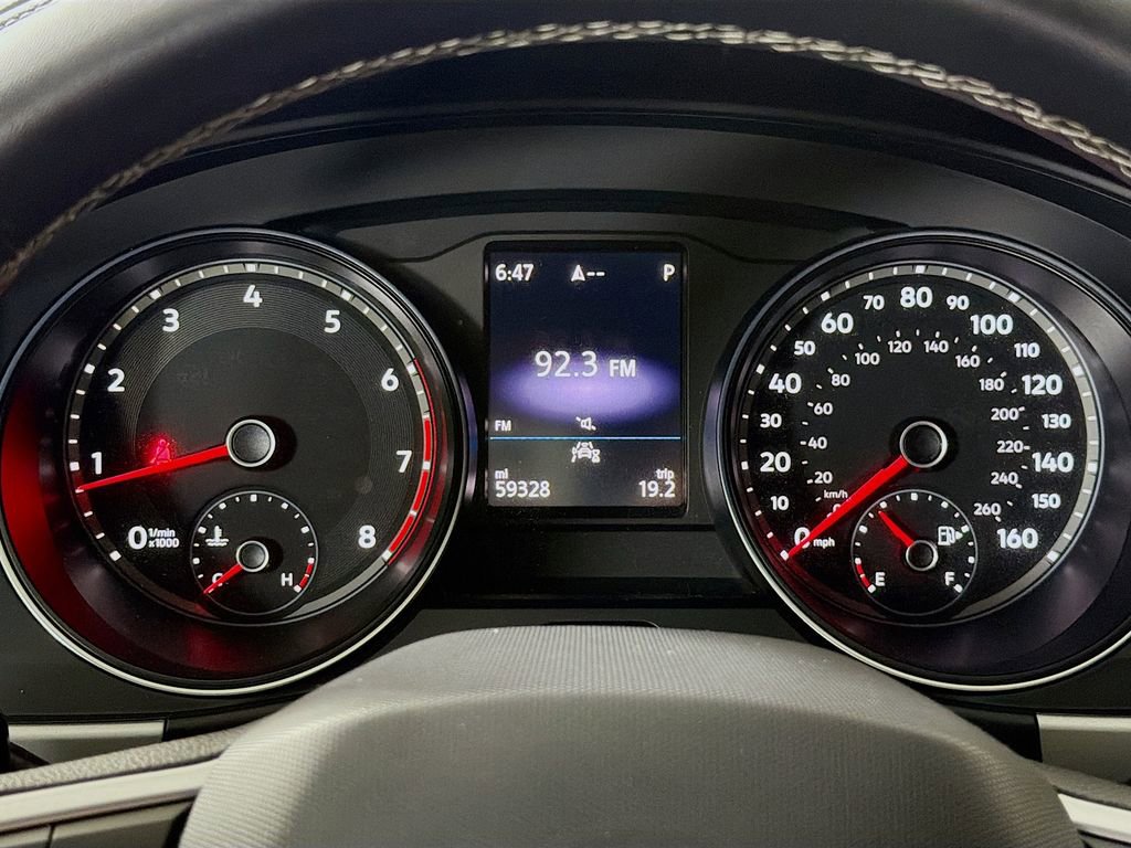 Used 2021 Volkswagen Atlas Cross Sport SE image 15