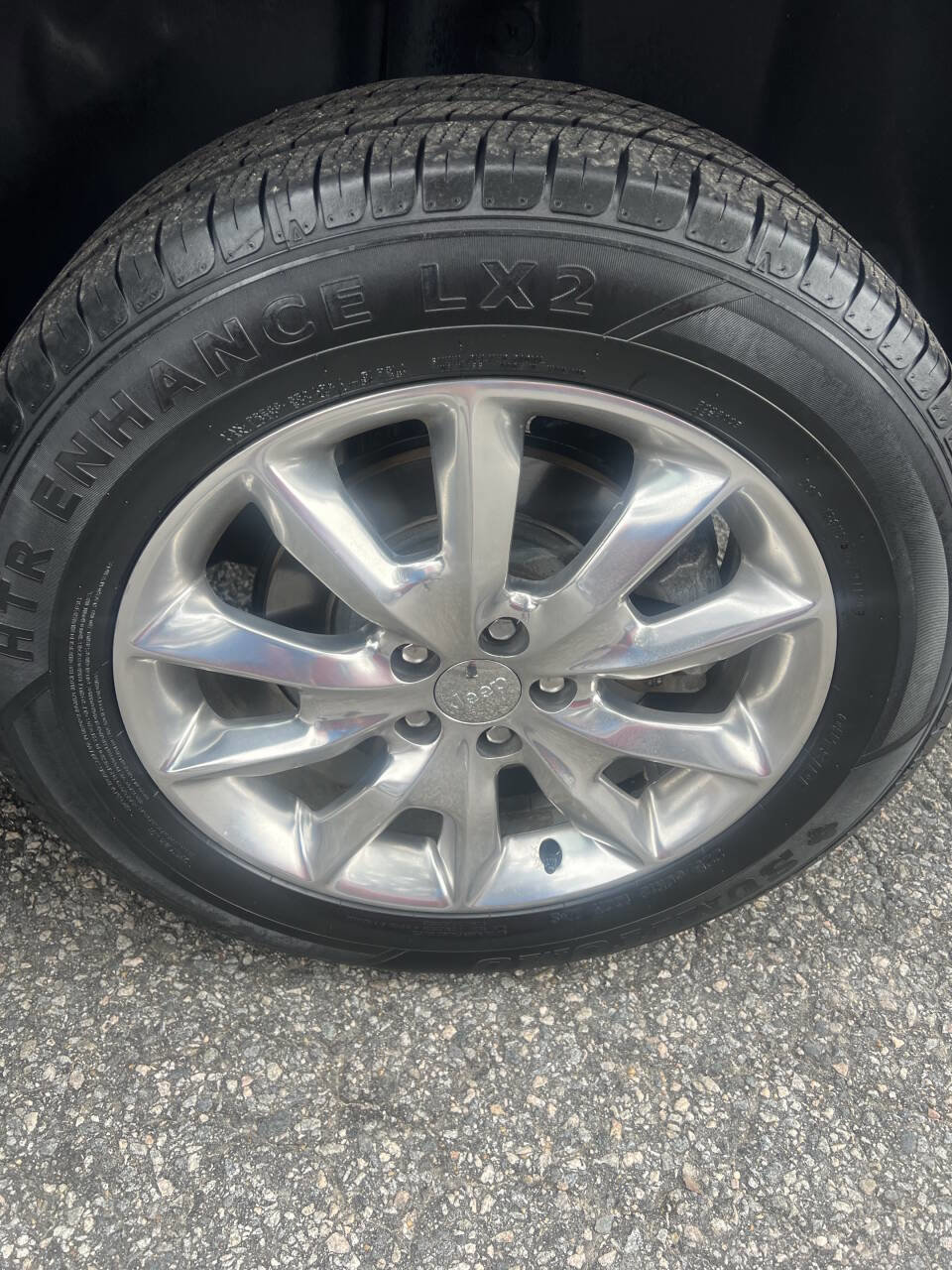 Used 2015 Jeep Cherokee Limited image 19