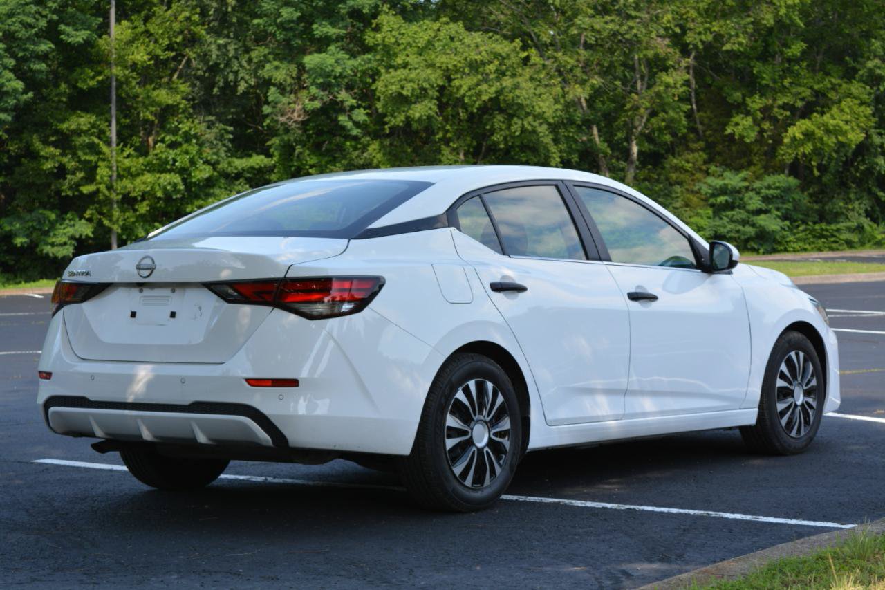 Used 2024 Nissan Sentra S FWD image 5