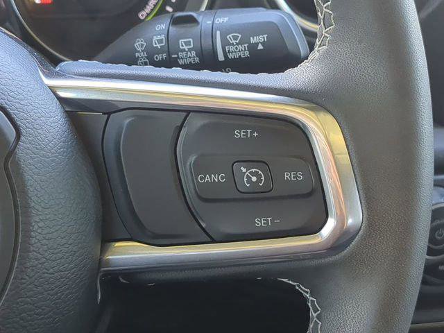 Certified 2023 Jeep Wrangler Unlimited Sahara image 29