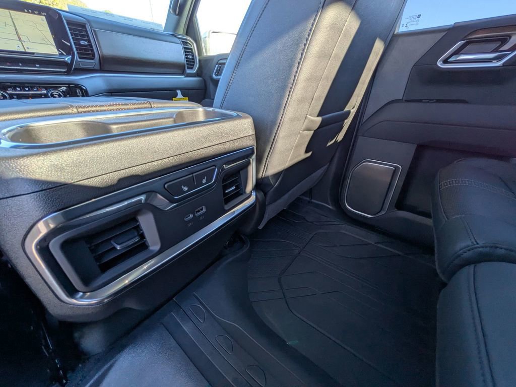 New 2026 Chevrolet Silverado 1500 High Country w/ High Country Premium Package image 30