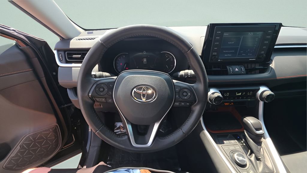 Used 2022 Toyota RAV4 Adventure AWD/4WD image 12