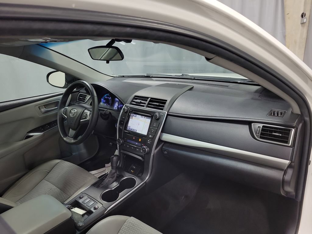 Used 2015 Toyota Camry SE image 27