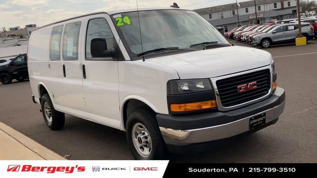 Certified 2024 GMC Savana 2500 w/ Driver Convenience Package image 2
