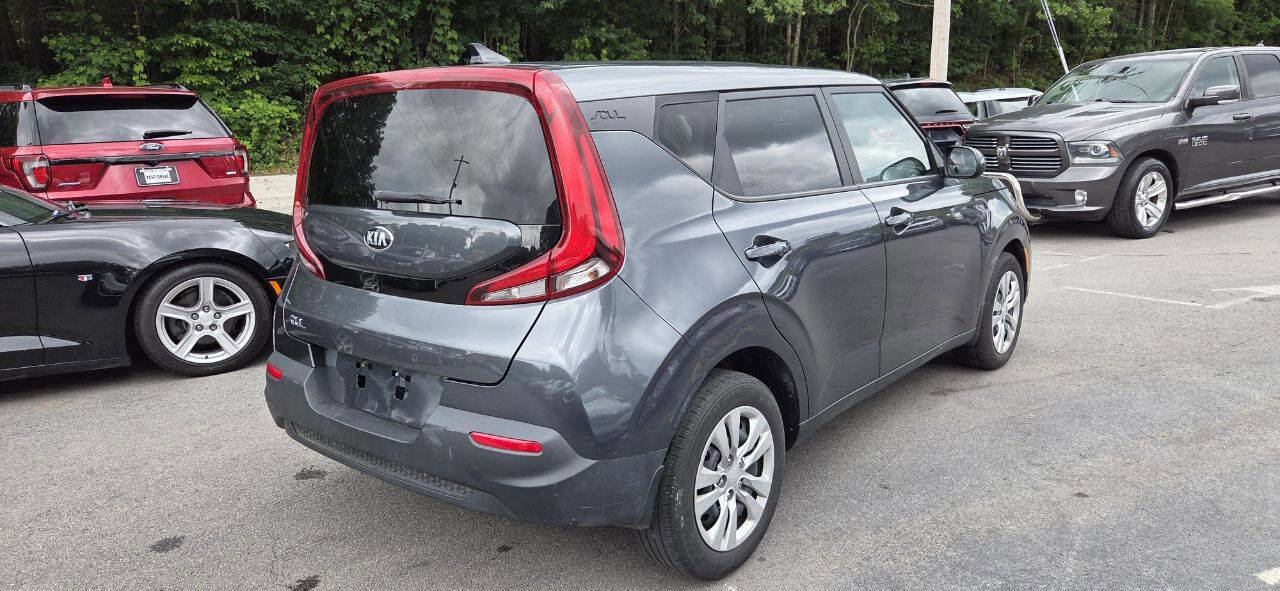 Used 2021 Kia Soul LX image 5