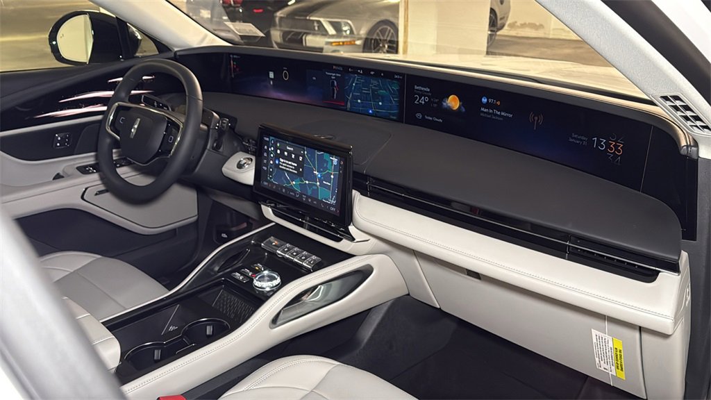 New 2026 Lincoln Nautilus Premier w/ Equipment Group 102A image 8