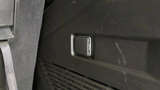 Used 2025 Chevrolet Tahoe LT image 5