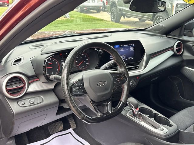 Certified 2024 Chevrolet Trax RS FWD image 21