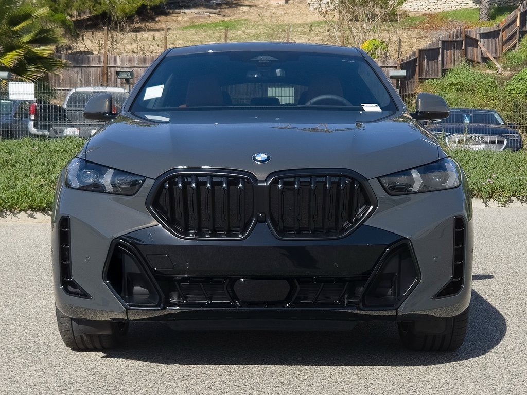 New 2026 BMW X6 xDrive40i w/ Executive Package image 2