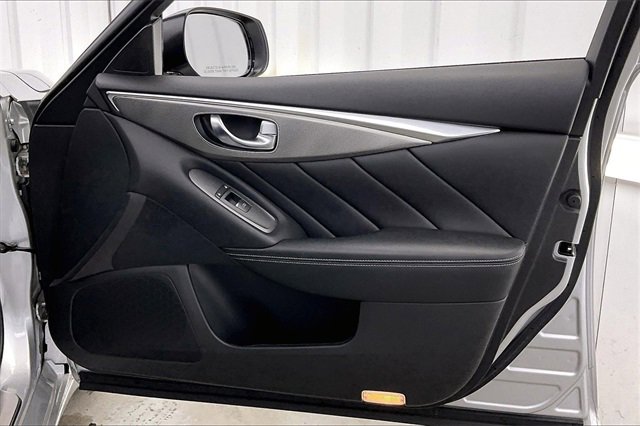 Used 2019 INFINITI Q50 Signature Edition w/ Cargo Package (L96) image 23