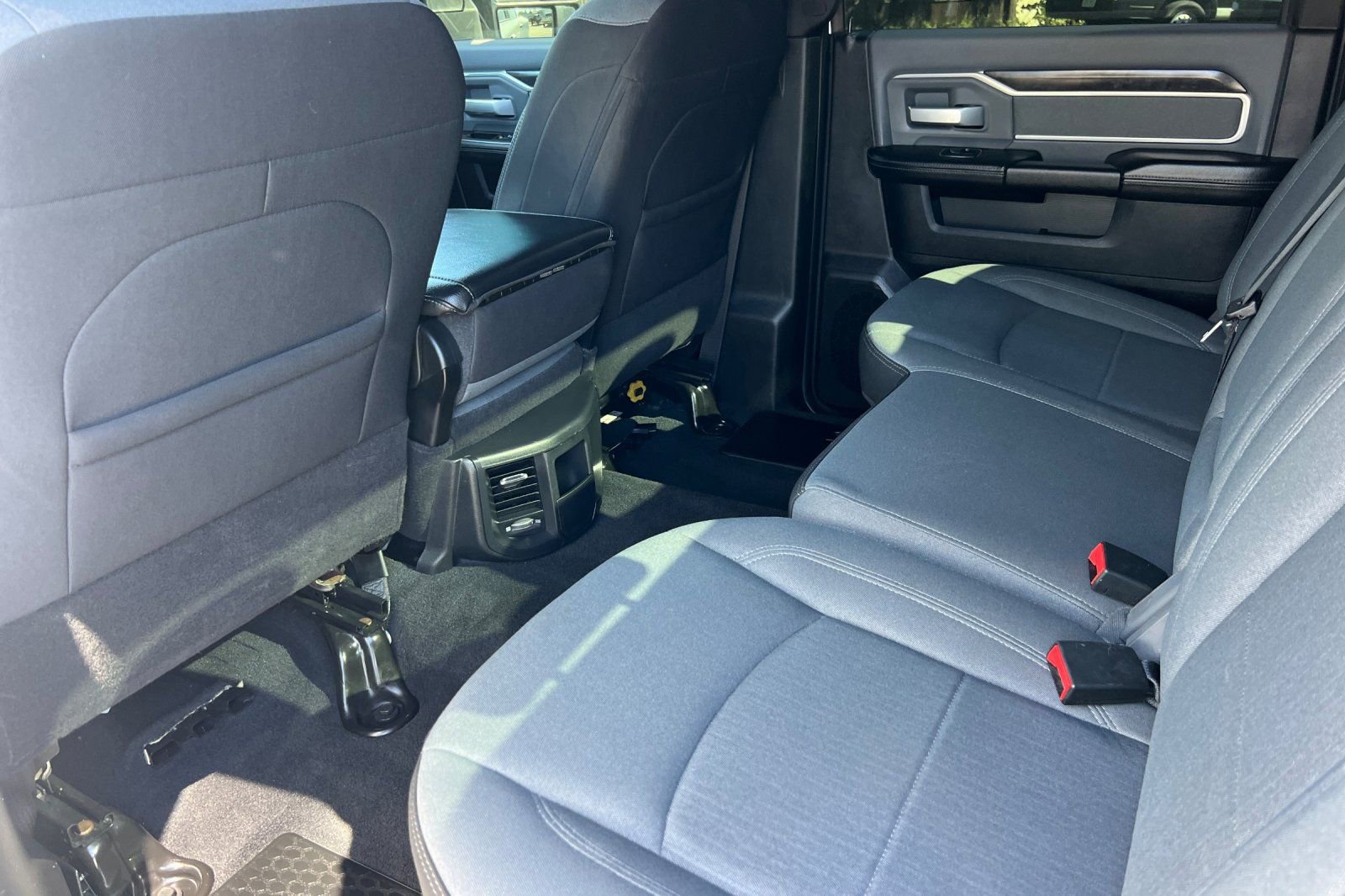 Used 2023 RAM 3500 Big Horn w/ Level 1 Equipment Group image 12