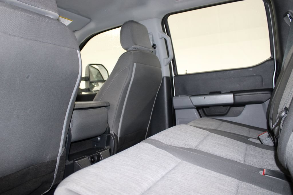 Used 2024 Ford F250 XL w/ STX Appearance Package AWD/4WD image 24