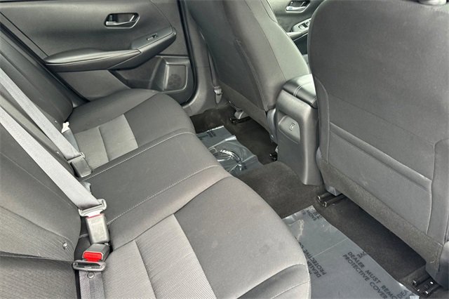 Used 2025 Nissan Sentra SV image 18