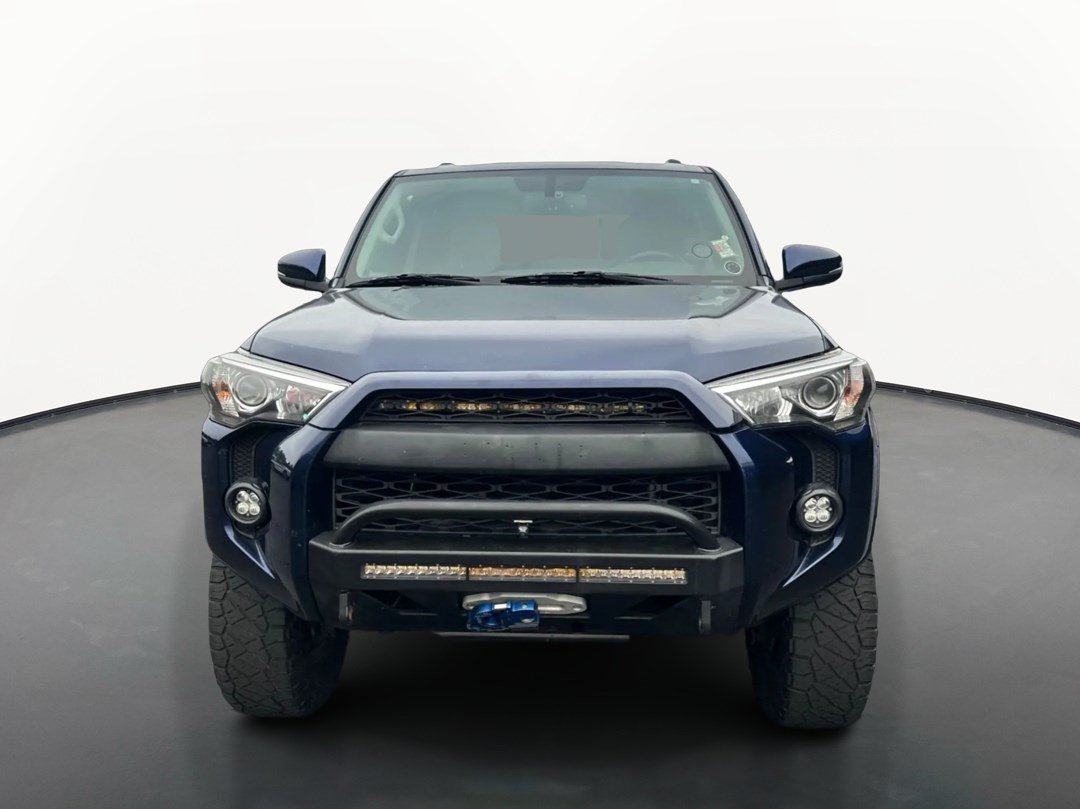 Used 2018 Toyota 4Runner SR5 Premium AWD/4WD image 8