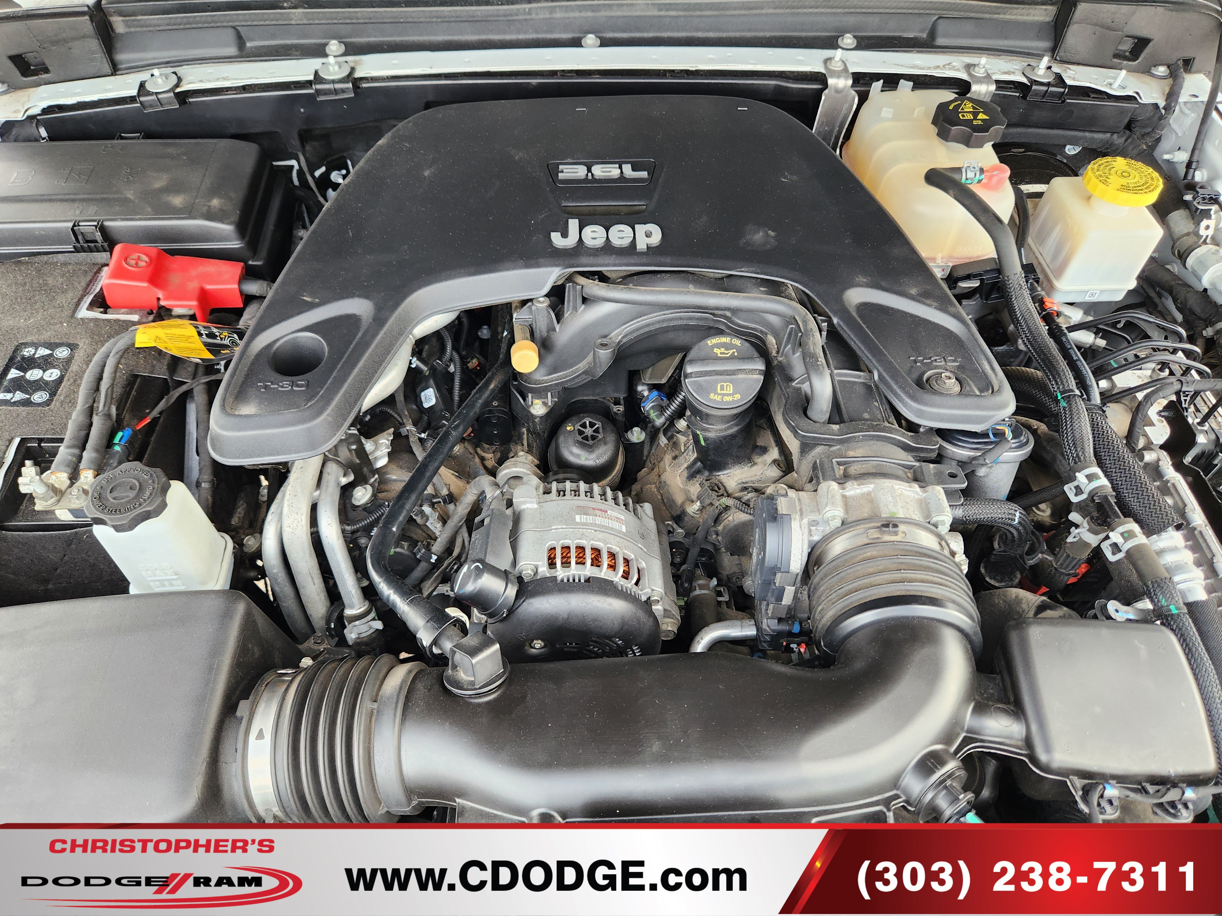 Used 2021 Jeep Gladiator Sport AWD/4WD image 23