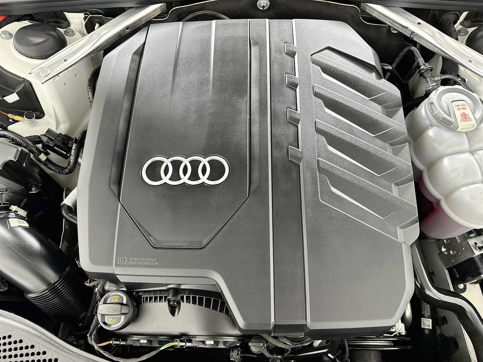 Certified 2023 Audi A5 2.0T Premium Plus w/ Premium Plus AWD/4WD image 28