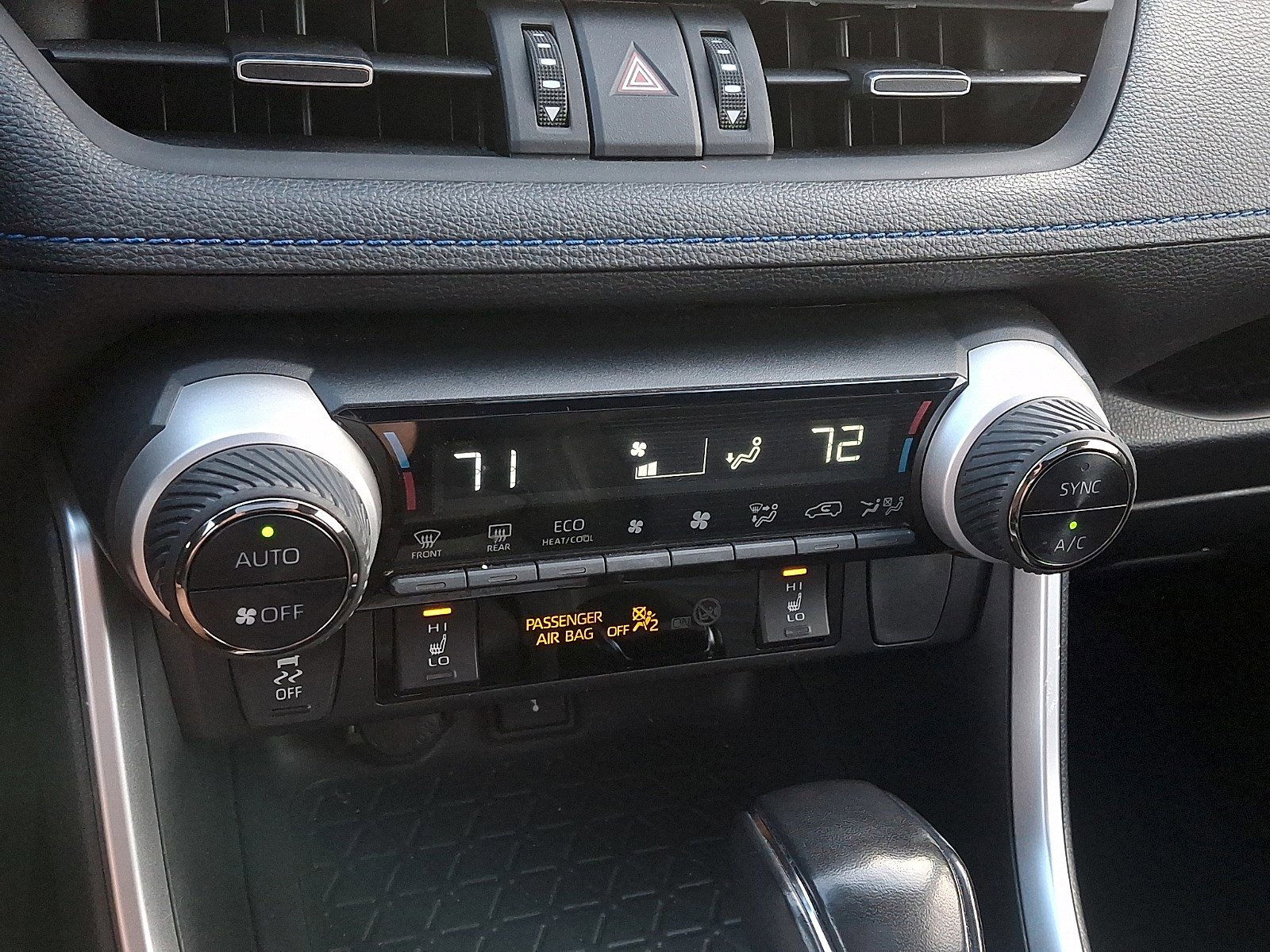 Used 2022 Toyota RAV4 XSE image 15