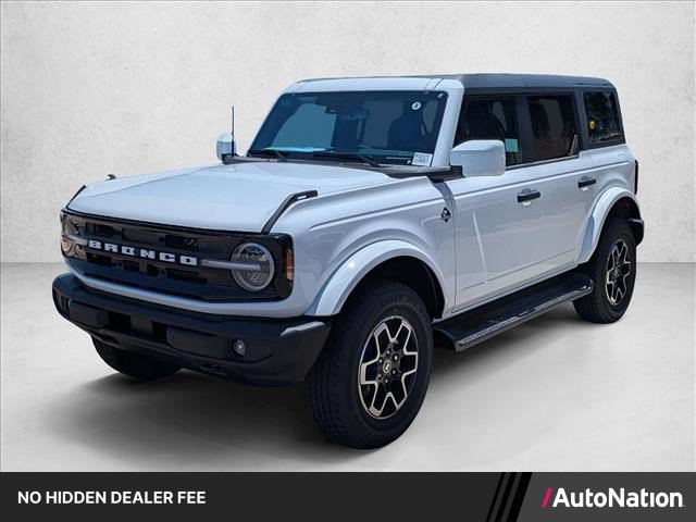 New 2026 Ford Bronco Outer Banks AWD/4WD image 1