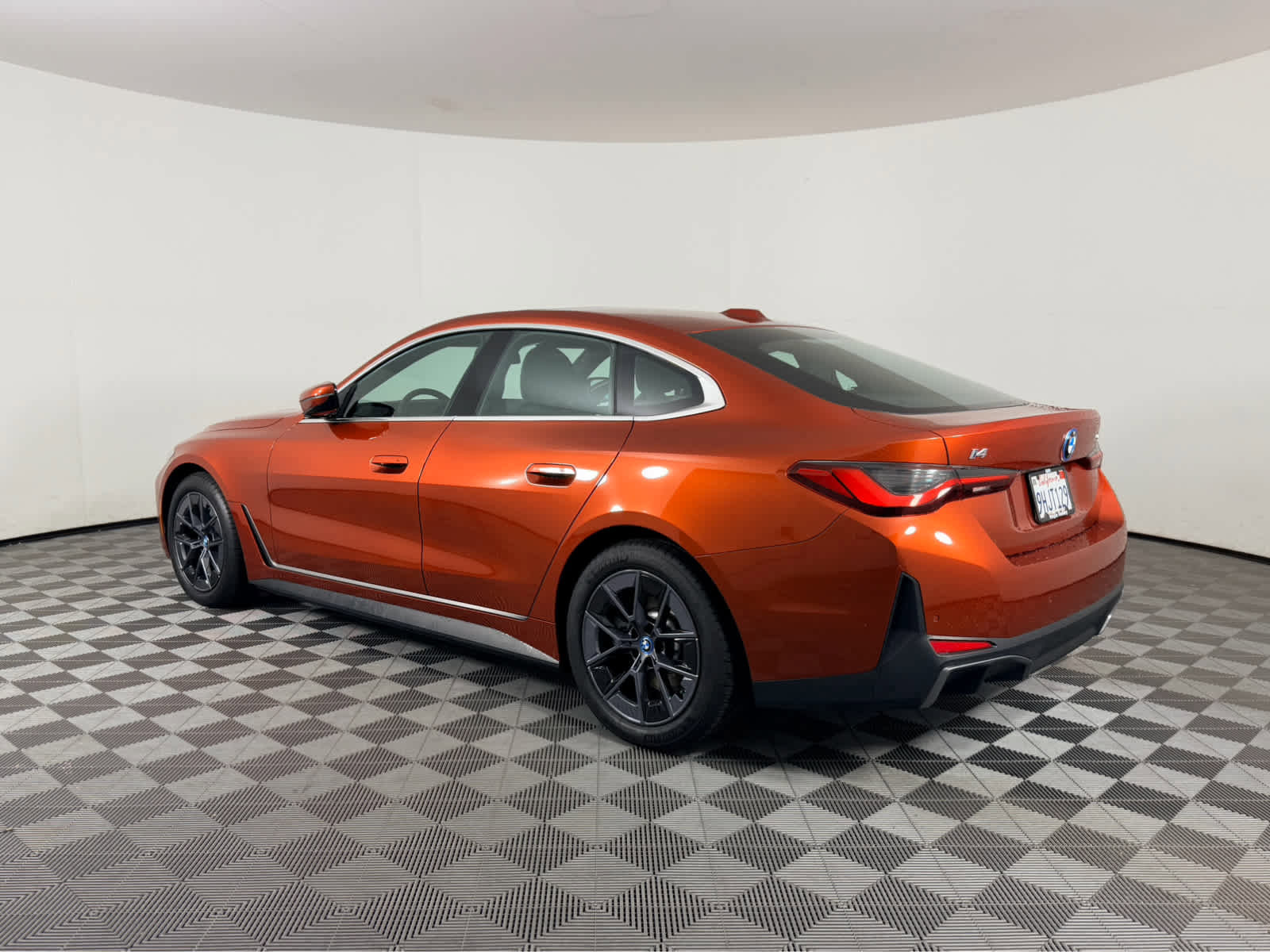 Certified 2023 BMW i4 eDrive35 w/ Premium Package RWD image 5
