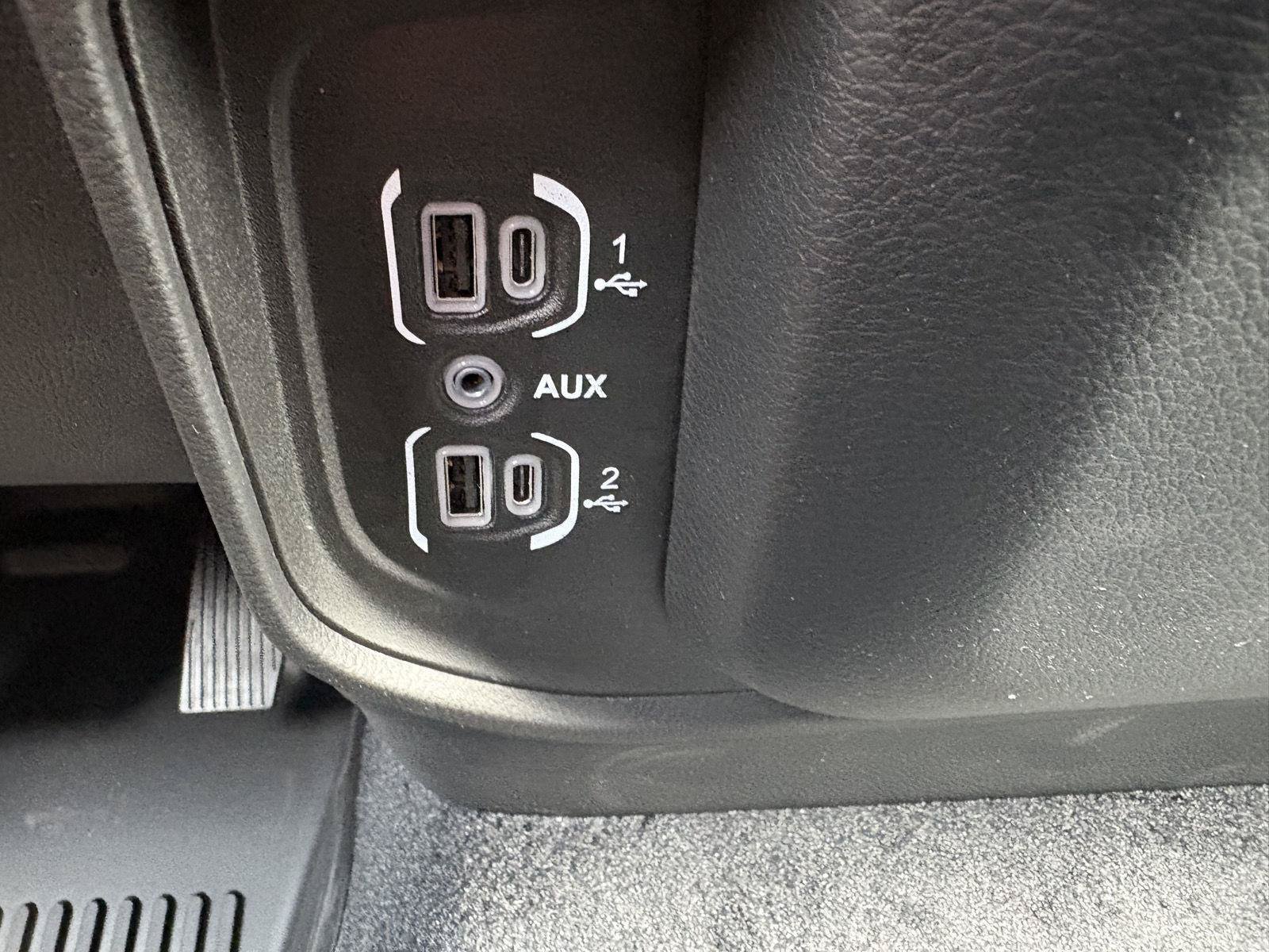 New 2026 RAM 1500 Tradesman AWD/4WD image 30