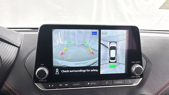 New 2025 Nissan Sentra SR w/ SR Premium Package image 24