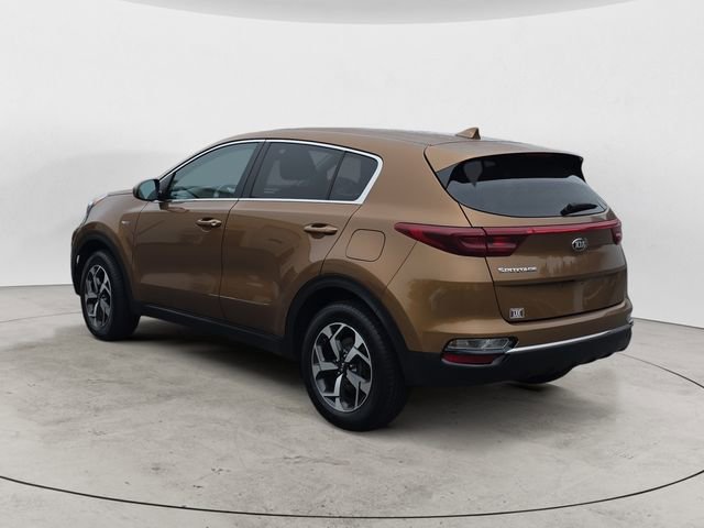 Used 2020 Kia Sportage LX image 3