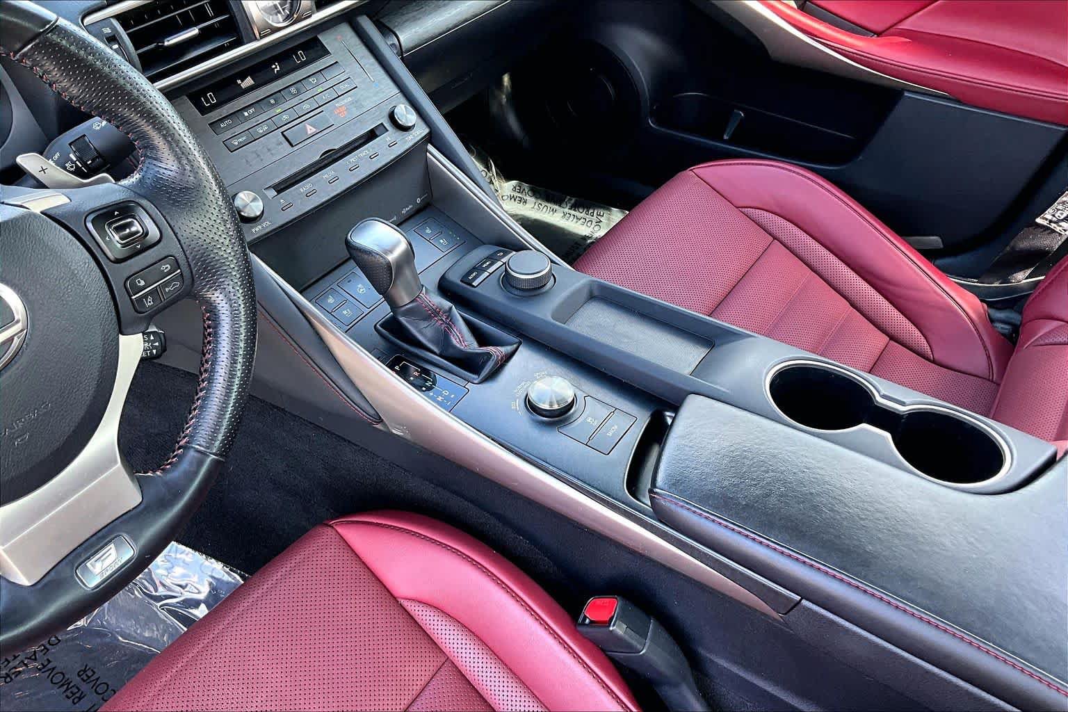Used 2020 Lexus IS 350 F Sport w/ F Sport Package AWD/4WD image 17