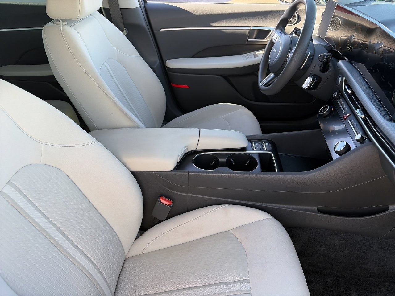 Certified 2024 Hyundai Sonata SEL FWD image 11