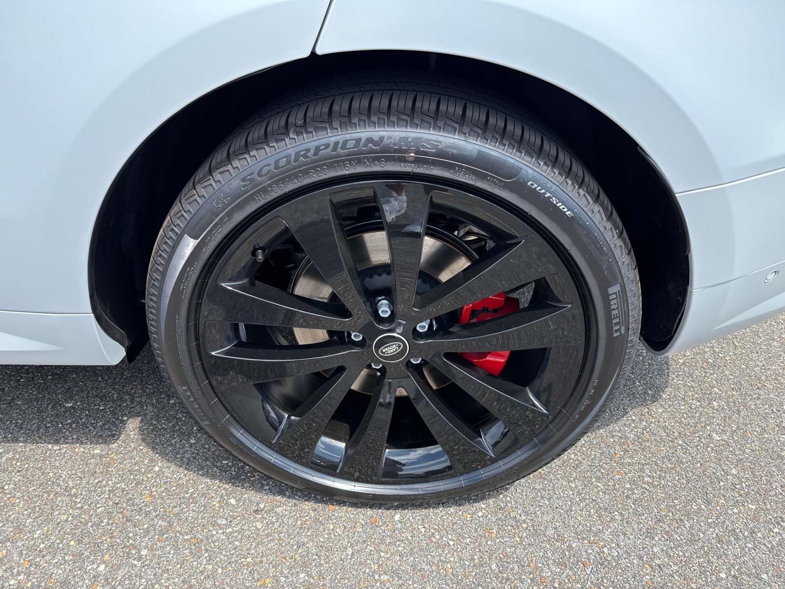 New 2025 Land Rover Range Rover Sport Autobiography image 3