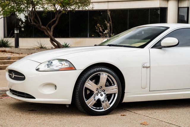 Used 2007 Jaguar XK Coupe image 60