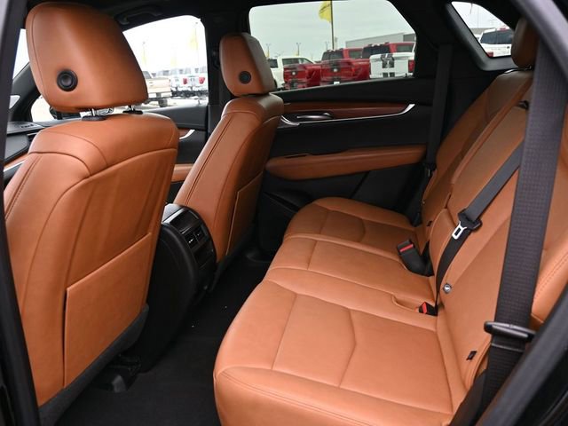 Used 2023 Cadillac XT5 Premium Luxury image 16