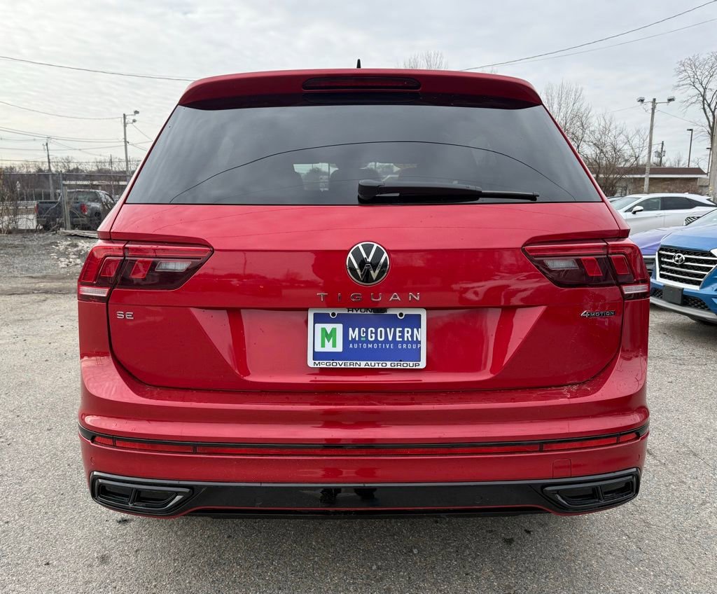 Used 2024 Volkswagen Tiguan SE R-Line image 6