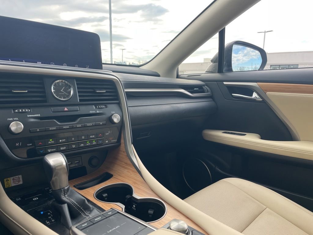 Used 2021 Lexus RX 350L Premium w/ Premium Package image 36