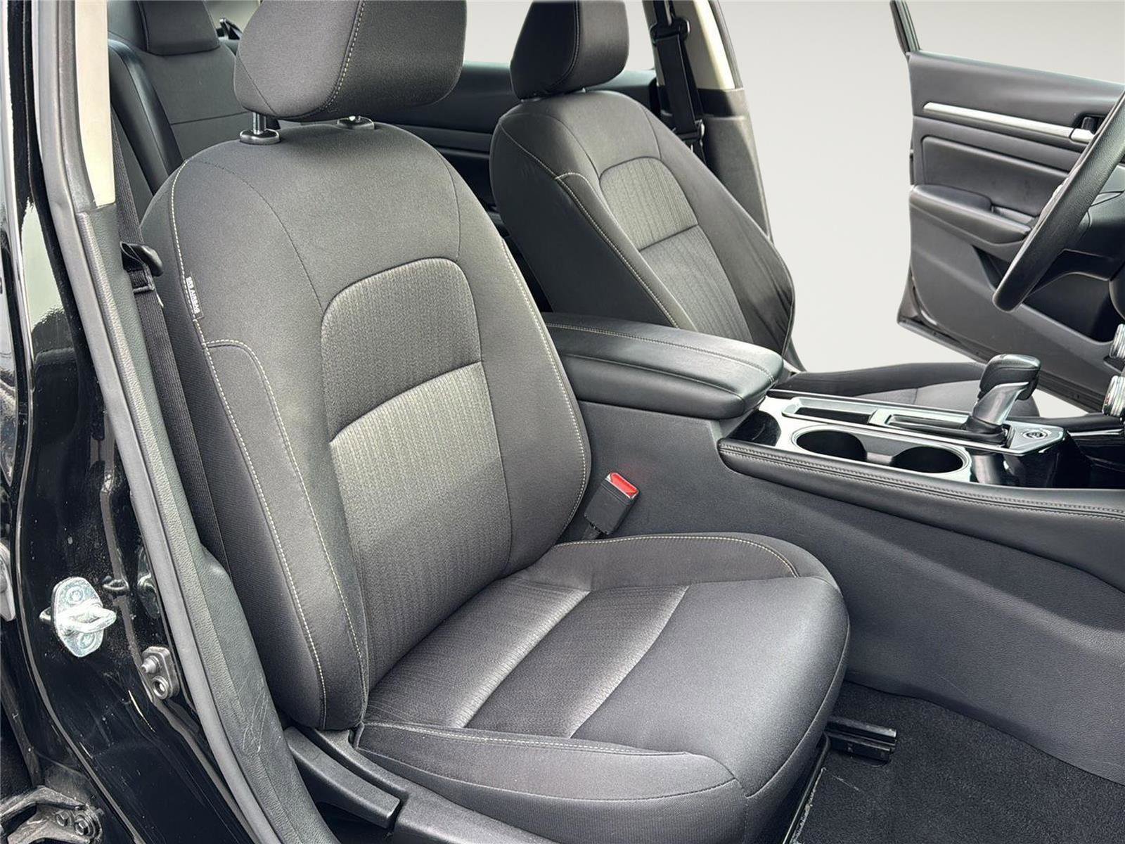 Used 2023 Nissan Altima 2.5 SV image 31