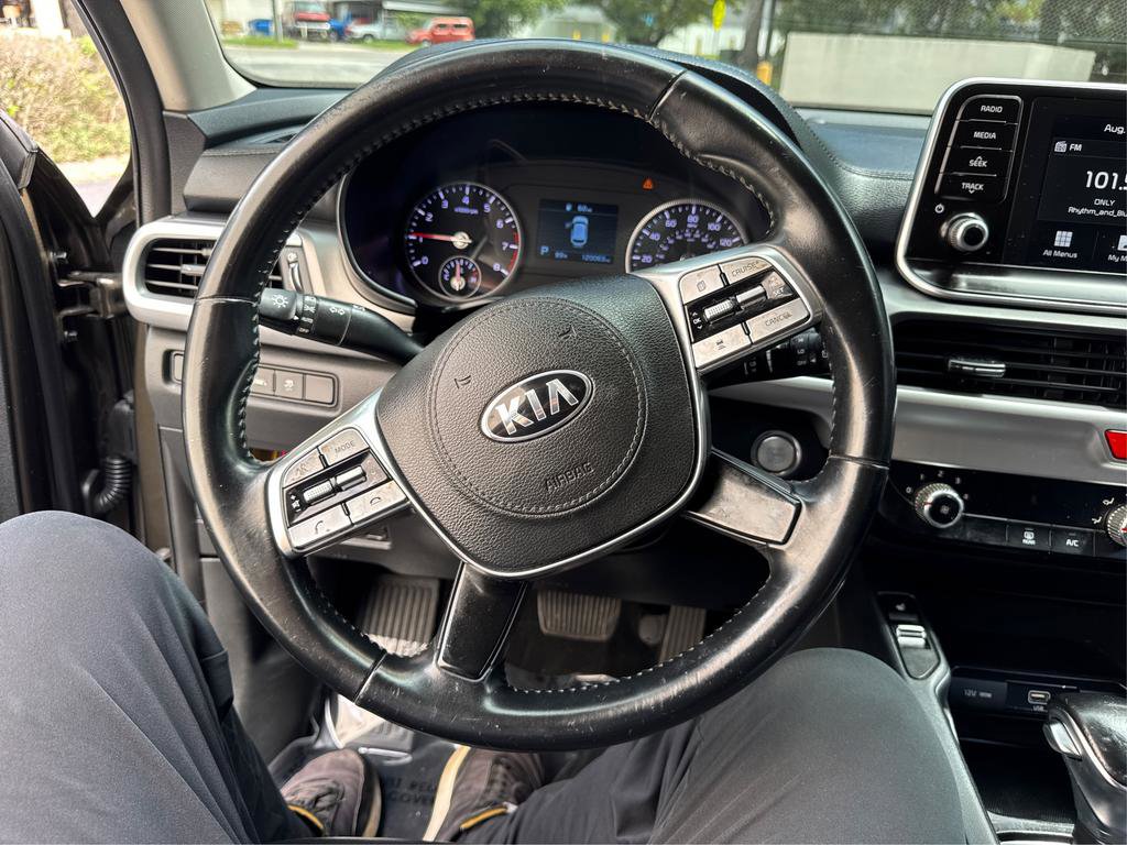 Used 2020 Kia Telluride S w/ S 8 Passenger Seating Package image 19