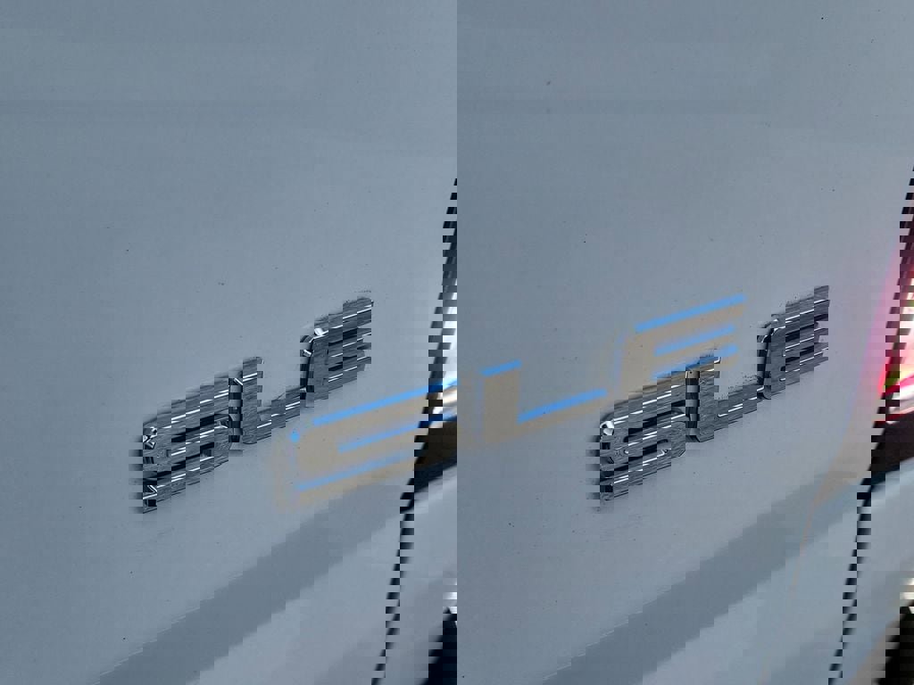 Used 2020 GMC Canyon SLE w/ Elevation Edition image 5