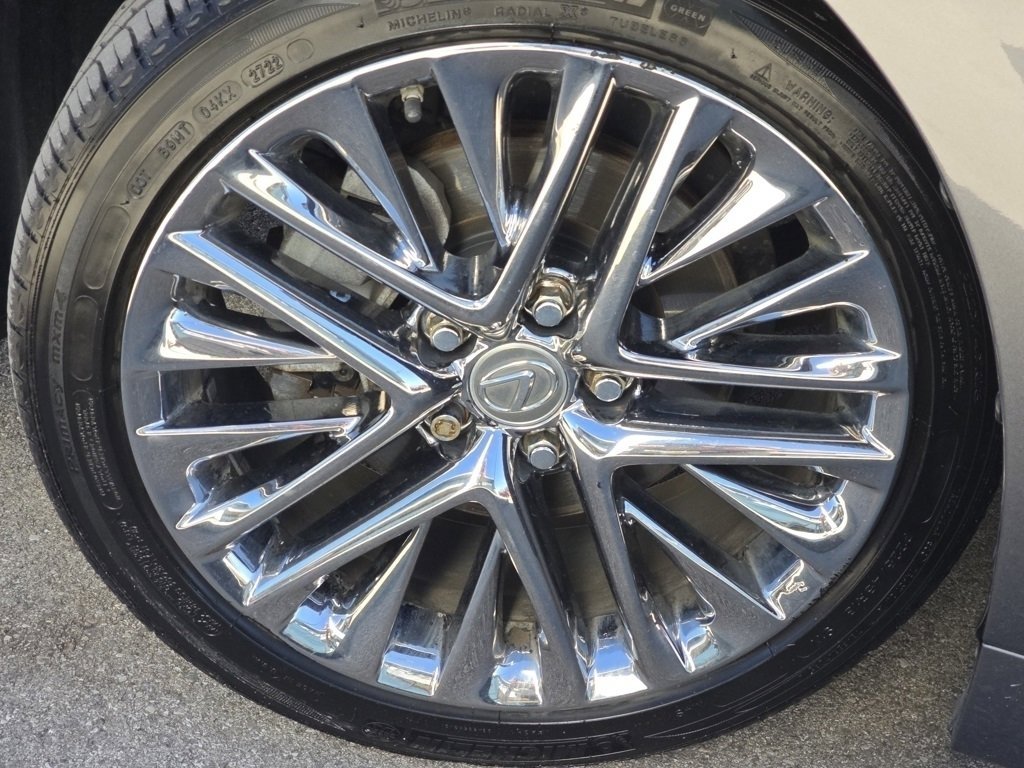 Used 2016 Lexus ES 350 w/ Ultra Luxury Package image 18