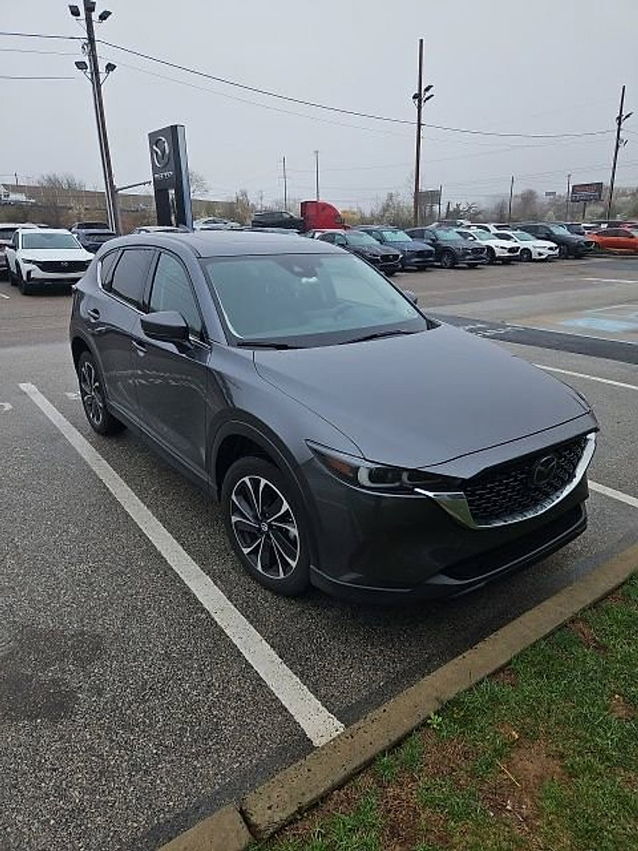 Used 2023 MAZDA CX-5 AWD 2.5 S w/ Premium Plus Pkg image 3