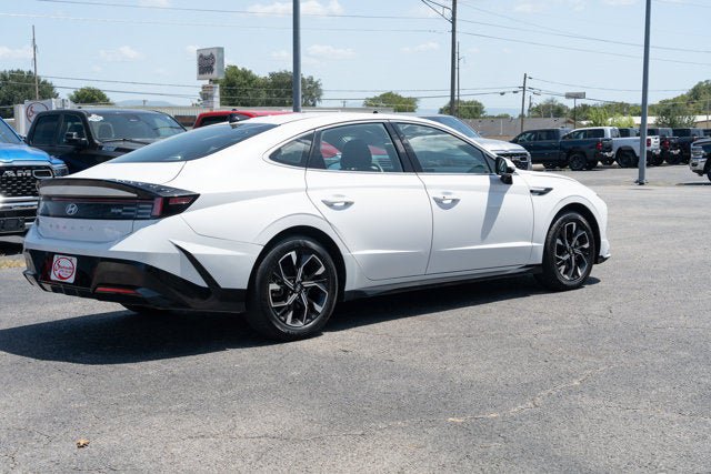 Used 2025 Hyundai Sonata SEL FWD image 5