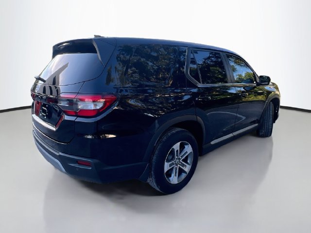 Used 2023 Honda Pilot EX-L image 8