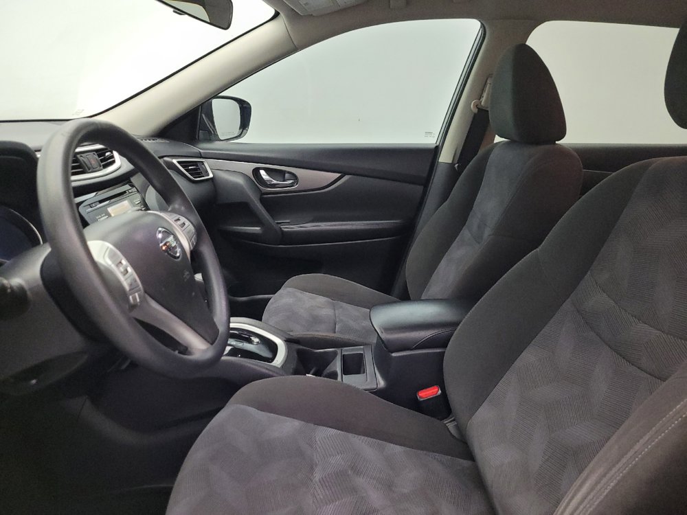 Used 2016 Nissan Rogue SV FWD image 17